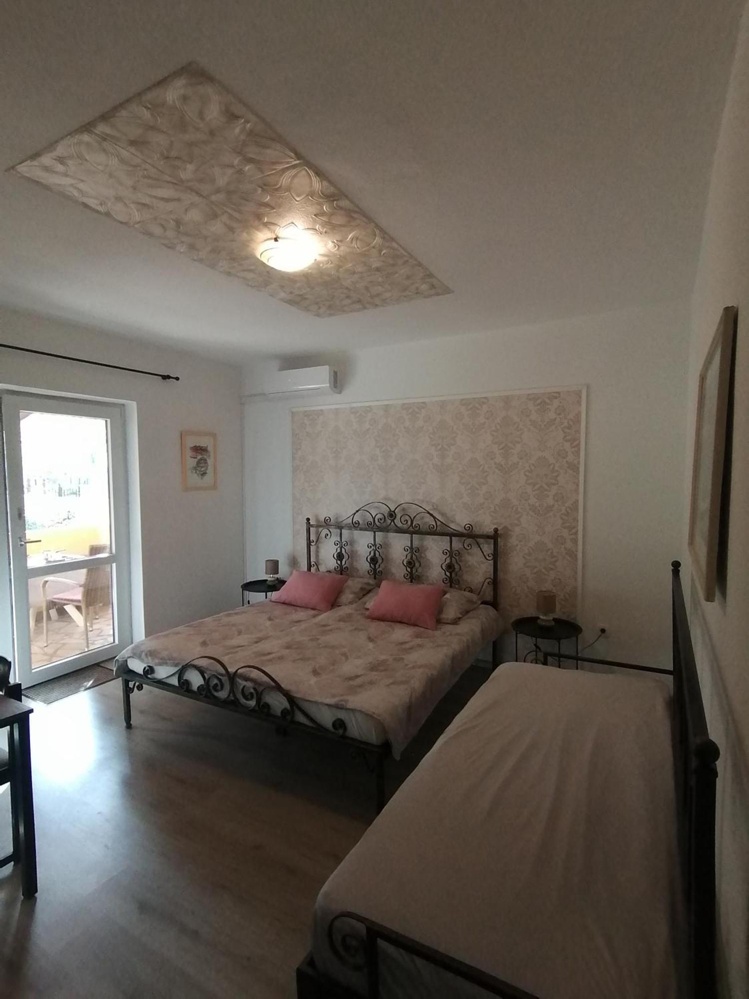 Slim Apartman I Sobe Medulin Exterior foto